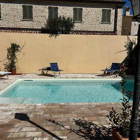 Alessandro, Apartment Pesaro