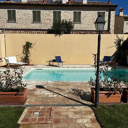 Alessandro, Apartment *