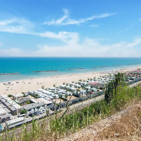 Alessandro, * Pesaro