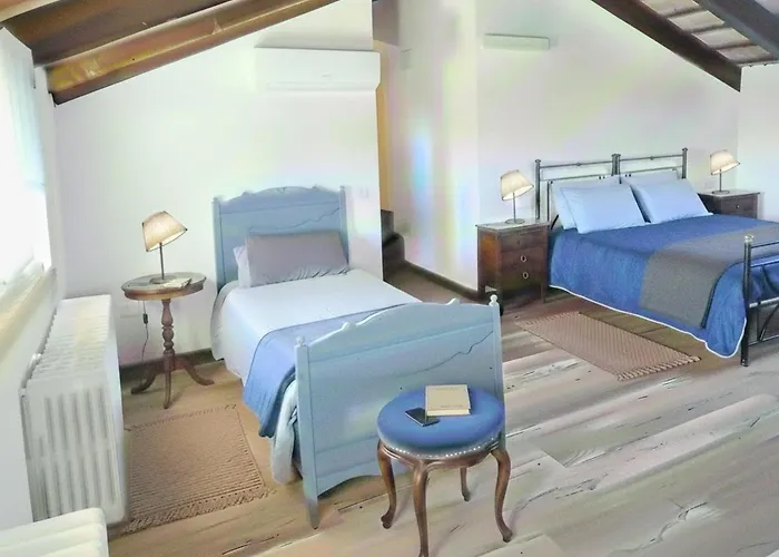 In With Swimming Pool